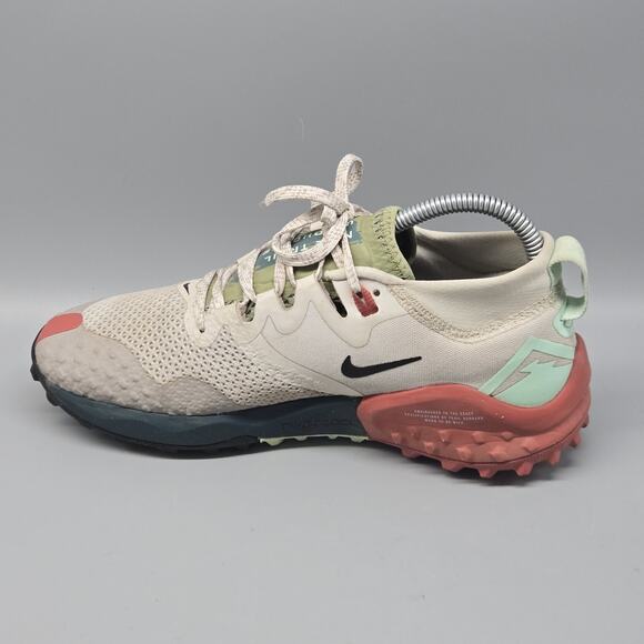 Nike Wildhorse 7 Women's Size 7.5 Trail Running Shoes Light Bone Cobblestone - Picture 8 of 11